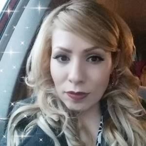 Meet your Posher, Mayra